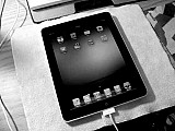 F/S:Apple Iphone 4g Hd Black (32gb),Nokia N8 32Gb ,Sony Eric