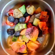 Běžné druhy ovoce ve výživě papoušků