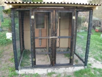 Stavba voliéry
