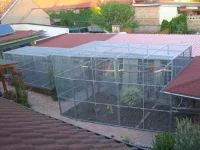 Voliéry pro papoušky