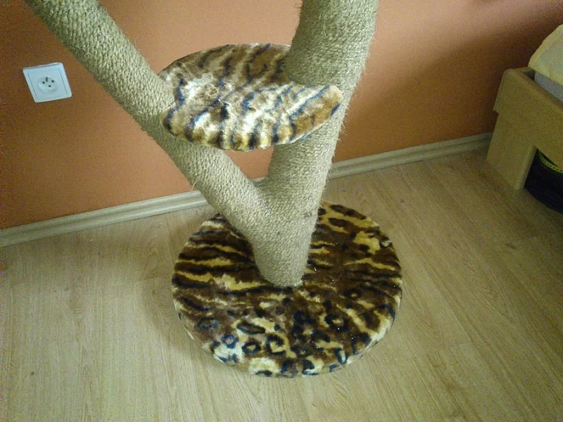 Originální škrabadlo pro kočky - ruční výroba