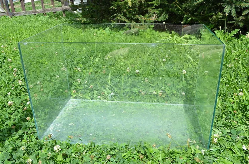 Prodám akvárium rok používané po želvě