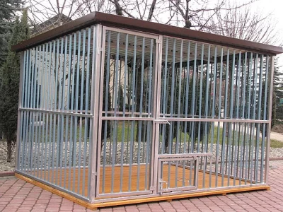 Kotec pro psy doprava a montáž zdarma po ČR