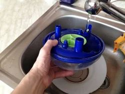 Prodám Fontánku na pití pro kočky, DOPRAVA v ceně.