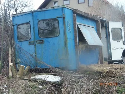 Nástavba skříň Avie