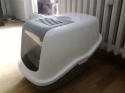 Kočičí WC + škrábadlo ZDARMA!