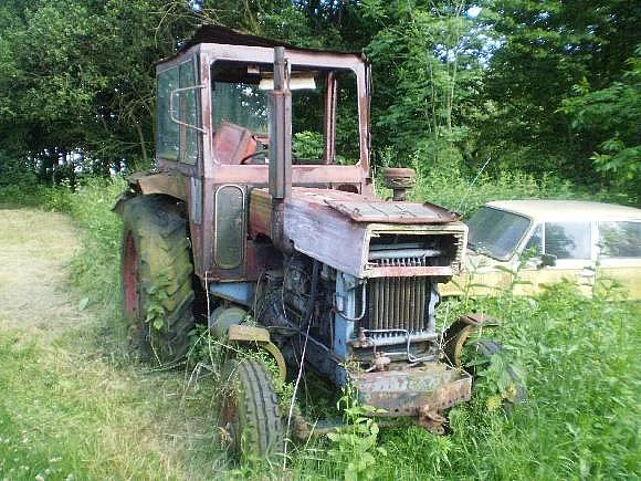 RUMUN-RUMUNSKÝ TRAKTOR UTB