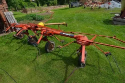 Obraceč DEUTZ - FAHR 4,5m tažený.