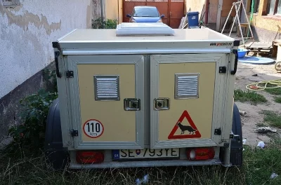 2 miestny príves pre psov