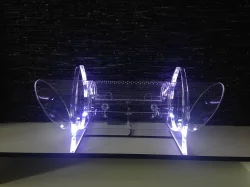 Terárium s LED podsvícením