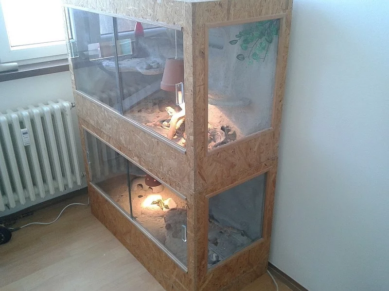 Prodej kompletu terárií