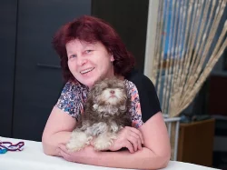 Ruská barevná bolonka