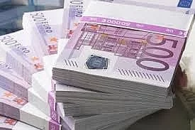 Použití finančních prostředků na lidi, kteří jsou v nouzi pe