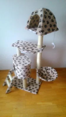 Nové škrabadlo pro kočku s výškou 145 cm