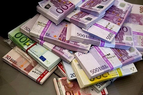 Volný octroies kreditní mezi jednotlivci pro vaše problémy