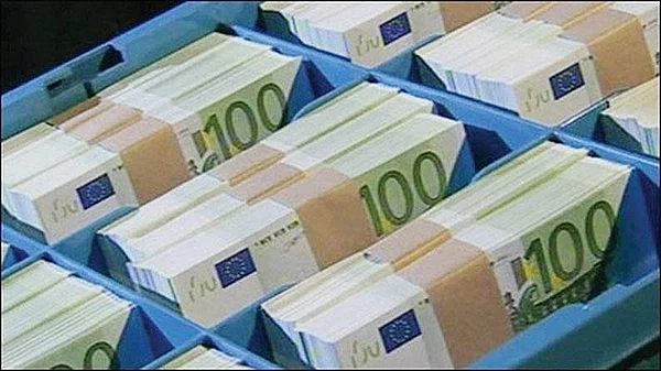 Volný octroies kreditní mezi jednotlivci pro vaše problémy
