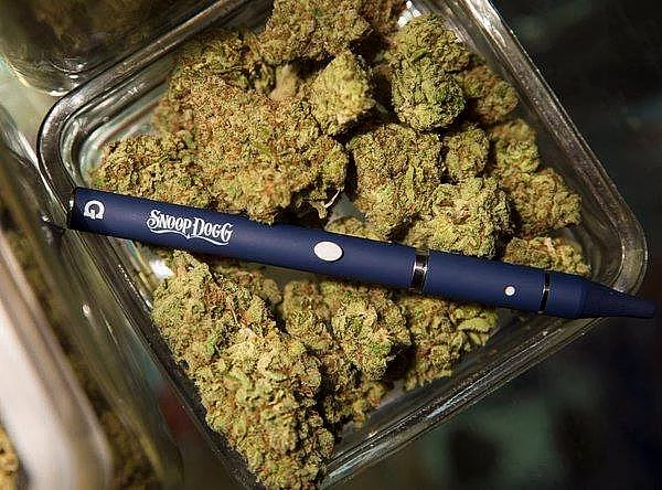 Marihuana a lékařské konopí k prodeji