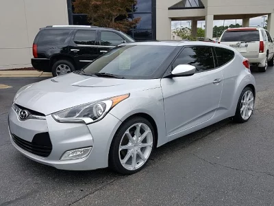 2012 hyundai Veloster vůz s plnou možností.