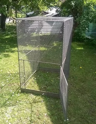 Prodám voliéru pro ptáky a přepravku