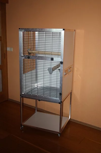 Hliníkové profily pro stavbu chovatelských zařízení