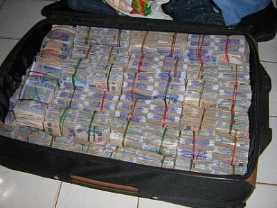 1400000 €