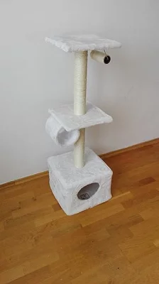 Nové škrabadlo bílé Amalie 107 cm