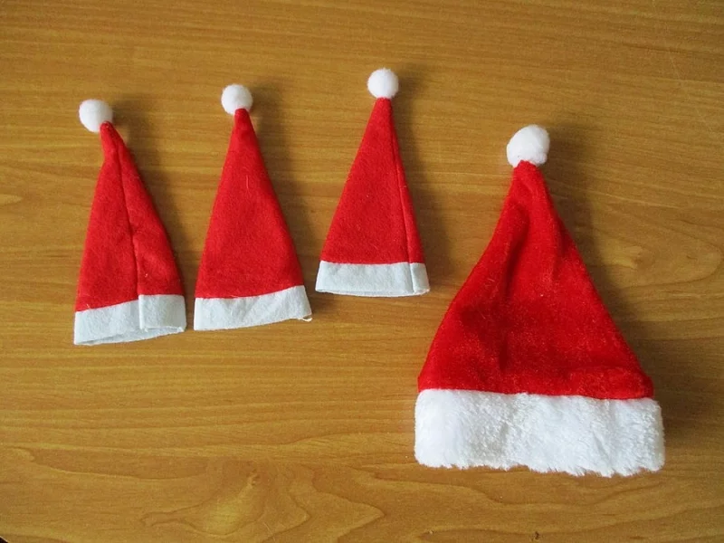 Srandovní vánoční čepičky pro vaše domácí mazlíčky