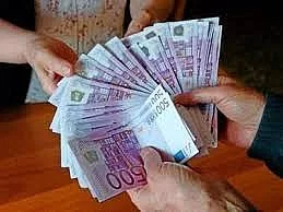 nude kredite između posebice