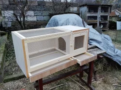 Prodám levně klece,holubníky,budky,kotce,boudy,voliéry