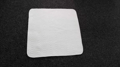 Nové pratelné podložky pro psy cca 70x70 cm