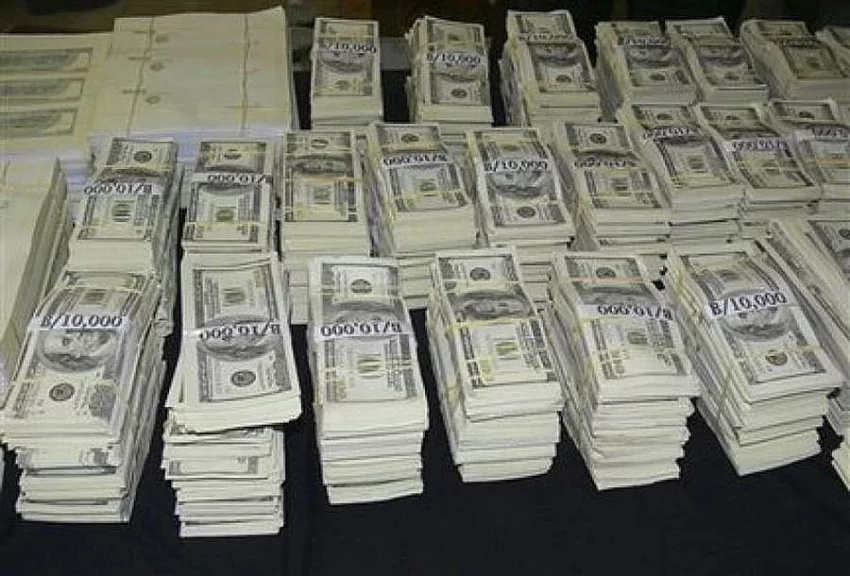 S.S.D. Chemické řešení pro čištění černého USD, EURO, POUNDS