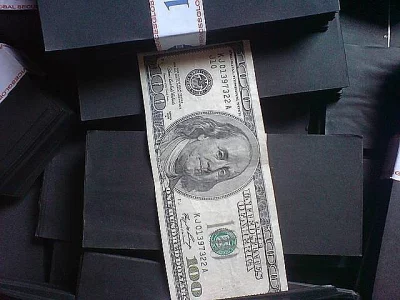 S.S.D. Chemical Solution for cleaning black usd USD,EURO etc