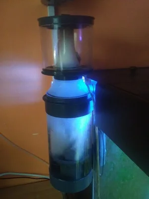 Odpěňovač pro mořské akvárium