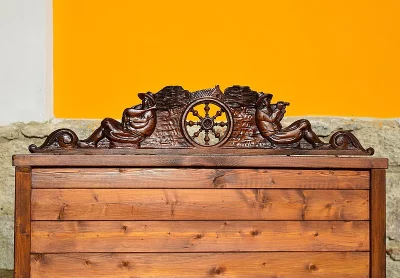 Dřevěná postýlka pro psa - pelíšek ze dřeva