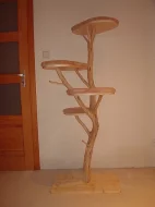 Kočičí strom /škrabadlo/kočka/koťata