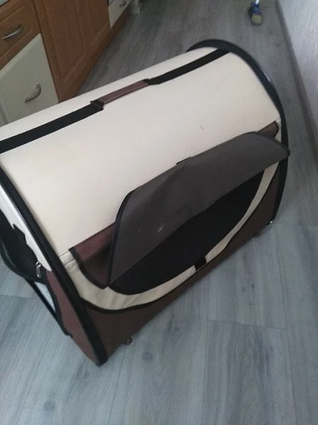 Přepravní box, skládací bouda