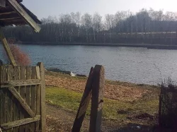 Domek chalupa pro rybáře, u Labe