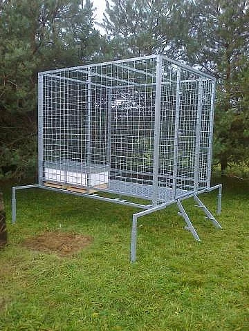 Včelí oddělky a kočovný vůz