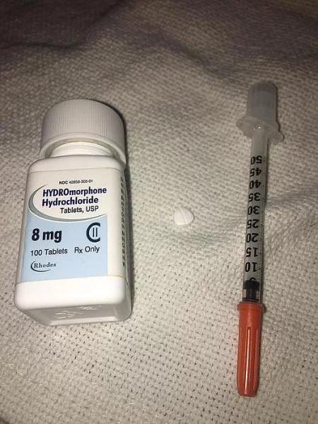 Prodám online dilaudid 8 mg bez lékařského předpisu.