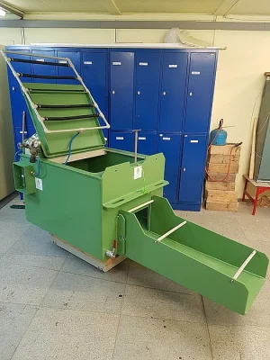 Přepravní bedna na ryby 900l