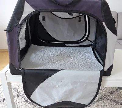 TRIXIE Přepravní box na psa Vario S