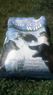 granule Taste of the Wild Pacific Stream Canine