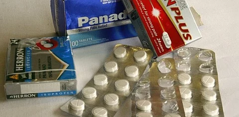 Léky proti bolesti. a vysoce medikované pilulky
