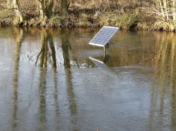 Solární aerátor- rozmrazovač