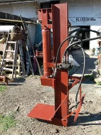 štípačku na dříví za traktor