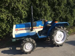Japonský kompaktní traktor Mitsubishi MT1801D