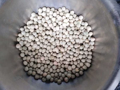 Krmná surovina -  hrách - levně