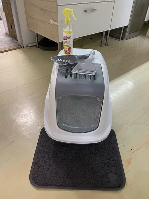 Prodám kryté kočičí WC