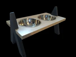 Designový stojan na misky