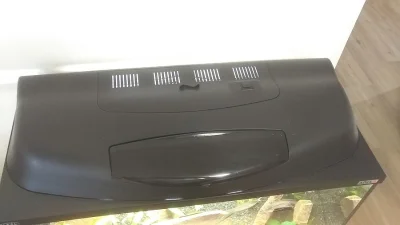 Akvarijní set plně vybavený+ ryby filtrace krmení chemie atd